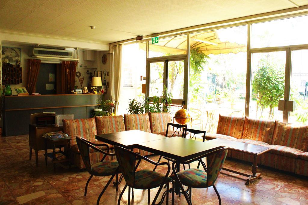 Hotel Roxy Floridiana Rimini Exterior photo